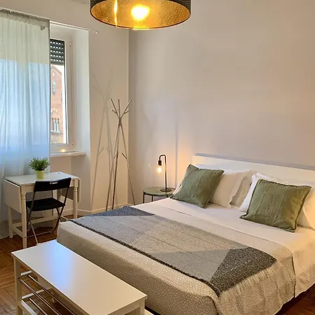 71 게스트하우스 *